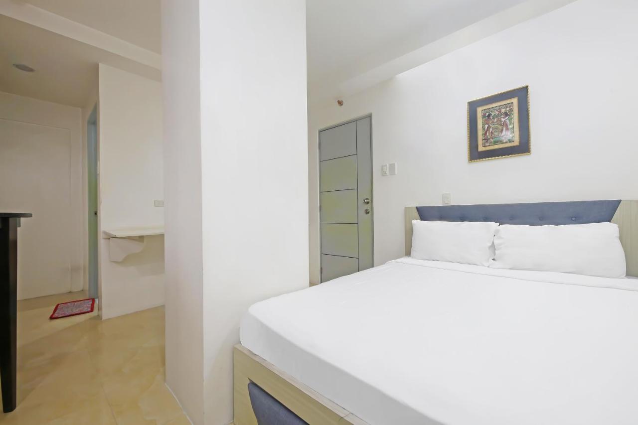 Oyo 896 Silverio Suites Manila Kültér fotó